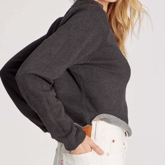 NEW IN PACKAGE- WILDFOX Monte Crop Sweatshirt in Clean Black - Picture 5 of 5